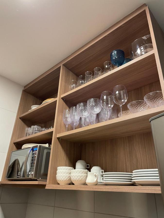 Flat Estudio De Luxo - De Muro Alto - Piscinas - Ideal Casais, Familias Com Criancas - Ap Completo - Ar Cond, Wi Fi, Netflix, Estacionamento - 400 Mt Do Mar * Pôrto das Galinhas