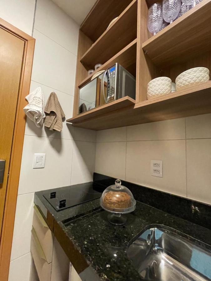 Flat Estudio De Luxo - De Muro Alto - Piscinas - Ideal Casais, Familias Com Criancas - Ap Completo - Ar Cond, Wi Fi, Netflix, Estacionamento - 400 Mt Do Mar