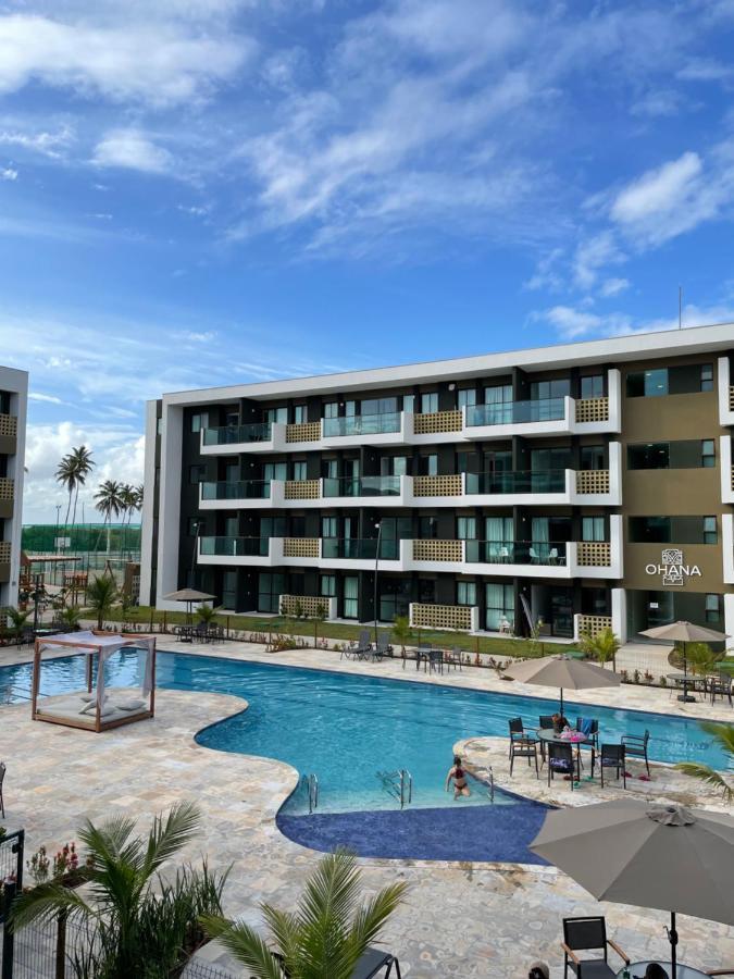 Apartamento Flat Estudio De Luxo - De Muro Alto - Piscinas - Ideal Casais, Familias Com Criancas - Ap Completo - Ar Cond, Wi Fi, Netflix, Estacionamento - 400 Mt Do Mar