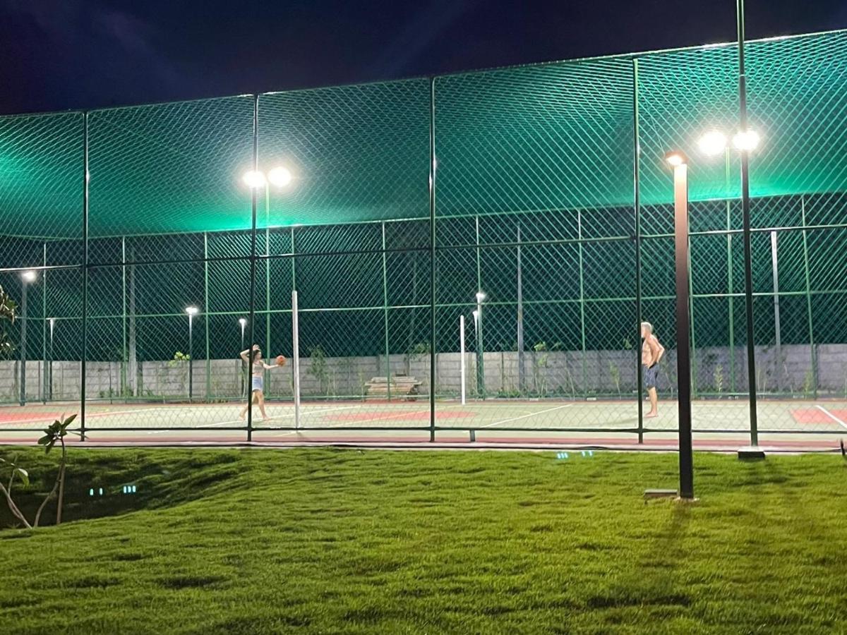 Estúdio De Luxo Muro Alto: Praia, Piscinas E Conforto Familiar *