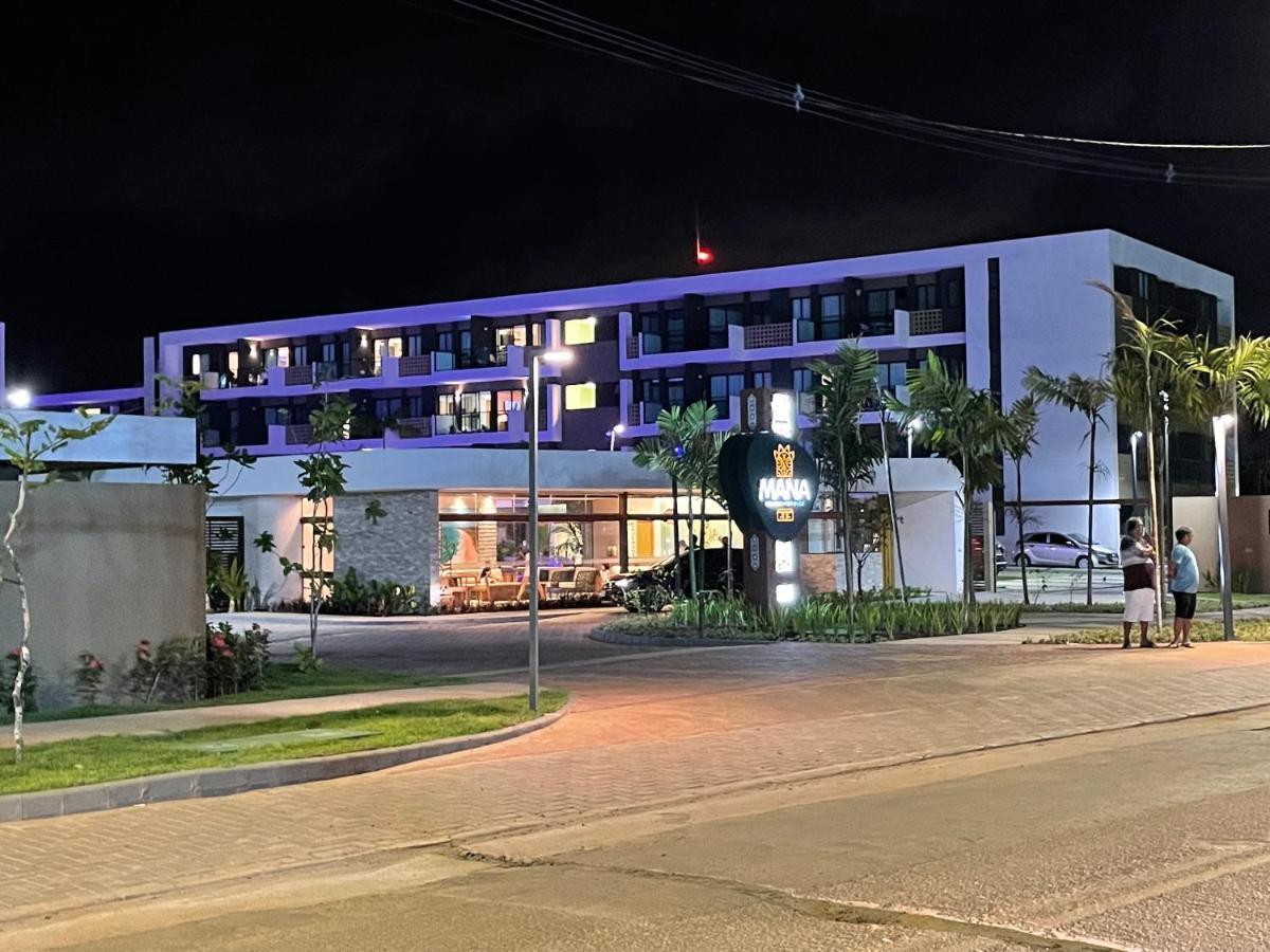 Flat Estudio De Luxo - De Muro Alto - Piscinas - Ideal Casais, Familias Com Criancas - Ap Completo - Ar Cond, Wi Fi, Netflix, Estacionamento - 400 Mt Do Mar *