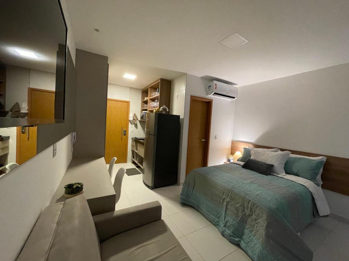 Flat Estudio De Luxo - De Muro Alto - Piscinas - Ideal Casais, Familias Com Criancas - Ap Completo - Ar Cond, Wi Fi, Netflix, Estacionamento - 400 Mt Do Mar Apartamento *
